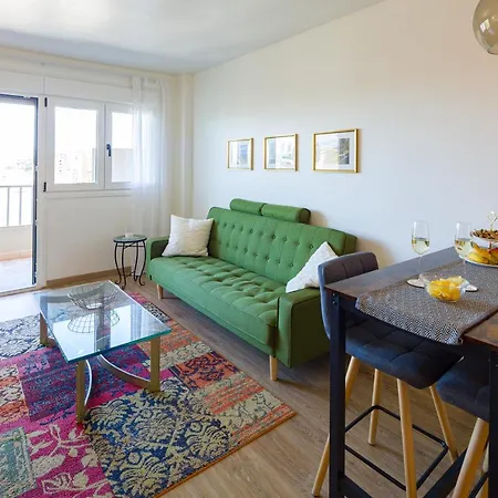 Apartment Center With Terrace-beach Location-parking/ac *